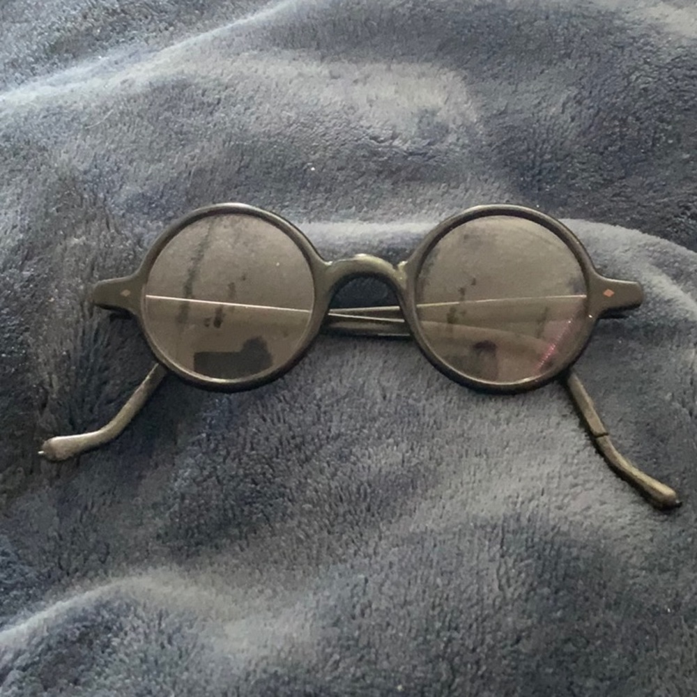 Vintage round frame glasses with ivory frames